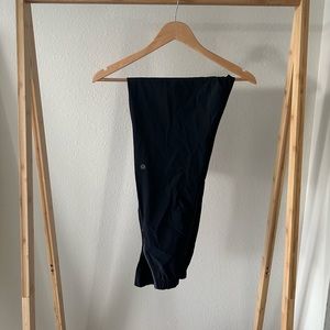 Black Lululemon Surge Joggers - Size XS (Shorter)